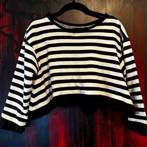HEBBEDING Reversible Stripe Lagenlook Crop Top